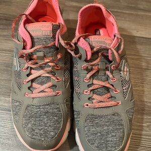 Skechers Womens Sketch Flex 12127 Gray and Pink Athletic Sneakers Running size 9